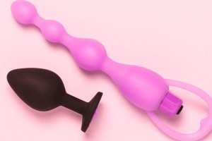 Анальная мастурбация – как избежать боли и получить наслаждение?