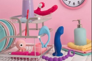 Як очищати та зберігати секс-іграшки?