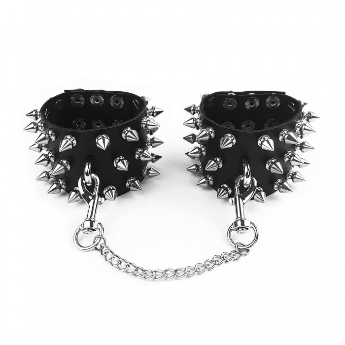Наручники з шипами з натуральної шкіри Art of Sex - Rose Spiked Leather Handcuffs