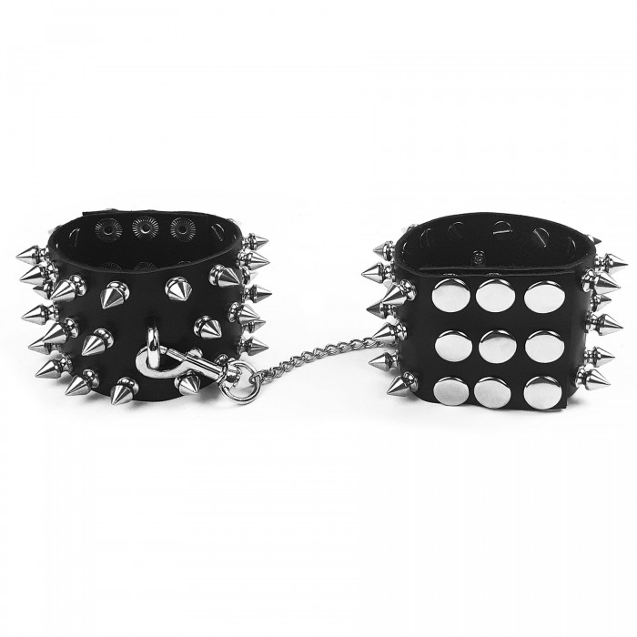 Наручники з шипами з натуральної шкіри Art of Sex - Rose Spiked Leather Handcuffs