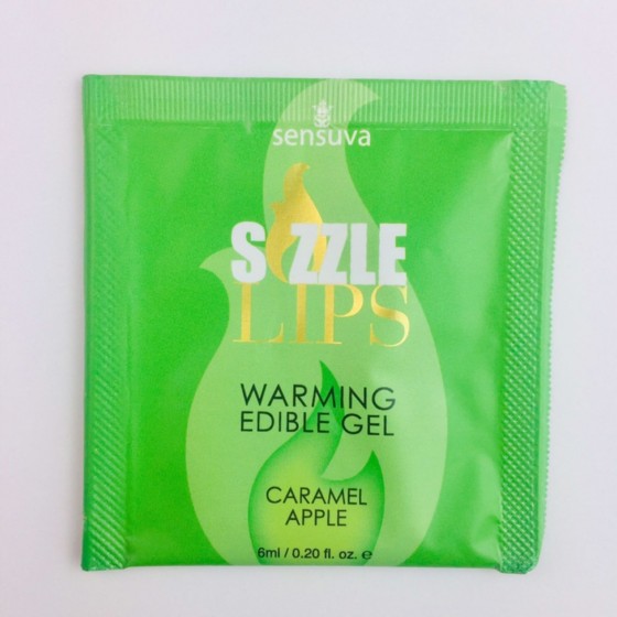 Пробник масажного гелю Sensuva - Sizzle Lips Caramel Apple (6 мл)