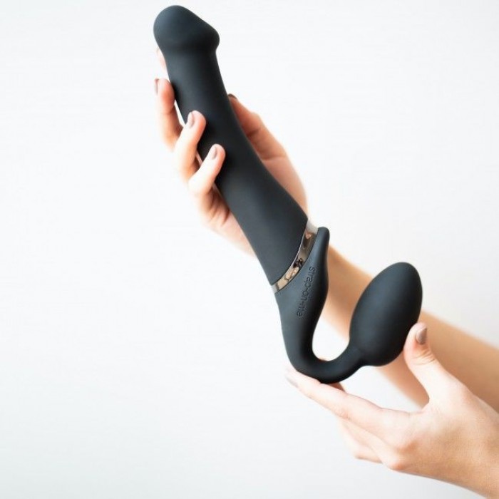 Безремневий страпон з вібрацією Strap-On-Me Vibrating Black M
