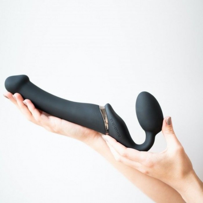 Безремневий страпон з вібрацією Strap-On-Me Vibrating Black M