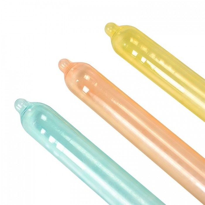 Презервативы с ароматом мяты, банана, клубники Recare Color Fruit Flavour Condoms, 12 шт